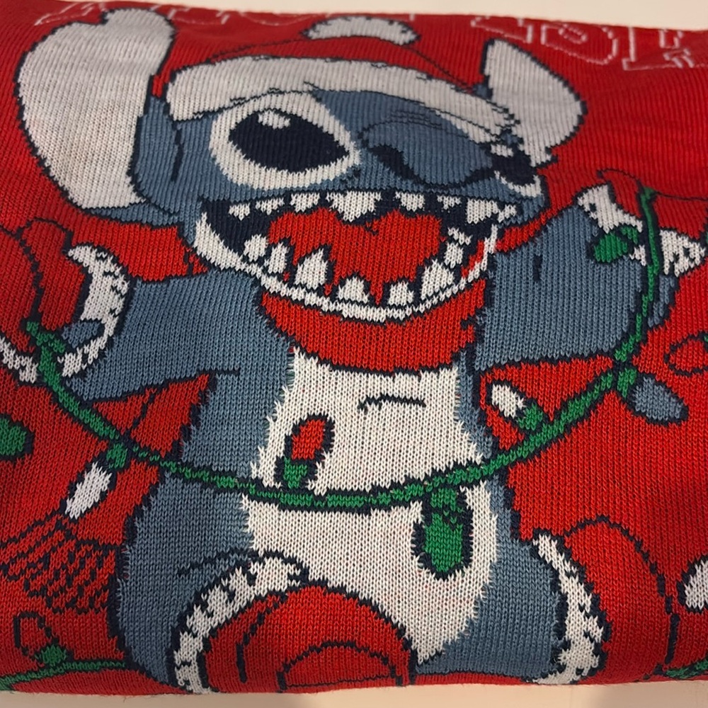 Disney Stitch Red Christmas Sweater S NEW - Picture 6 of 6